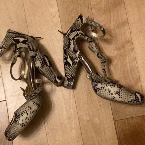 Seychelles heels - Picture 2 of 3